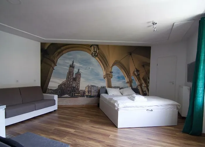 Tweety Cracow House In The Old Town