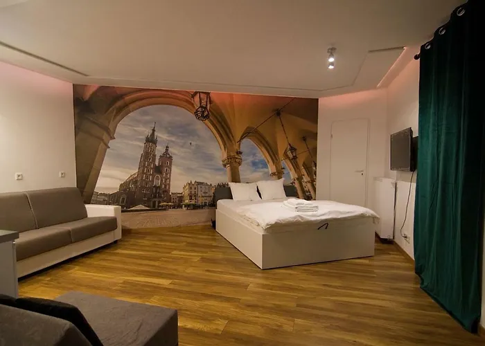 Tweety Cracow House In The Old Town * Cracovia